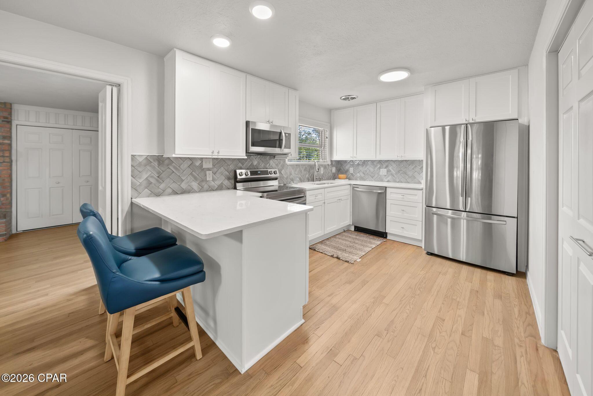 Image 2: 8-web-or-mls-DSC08362