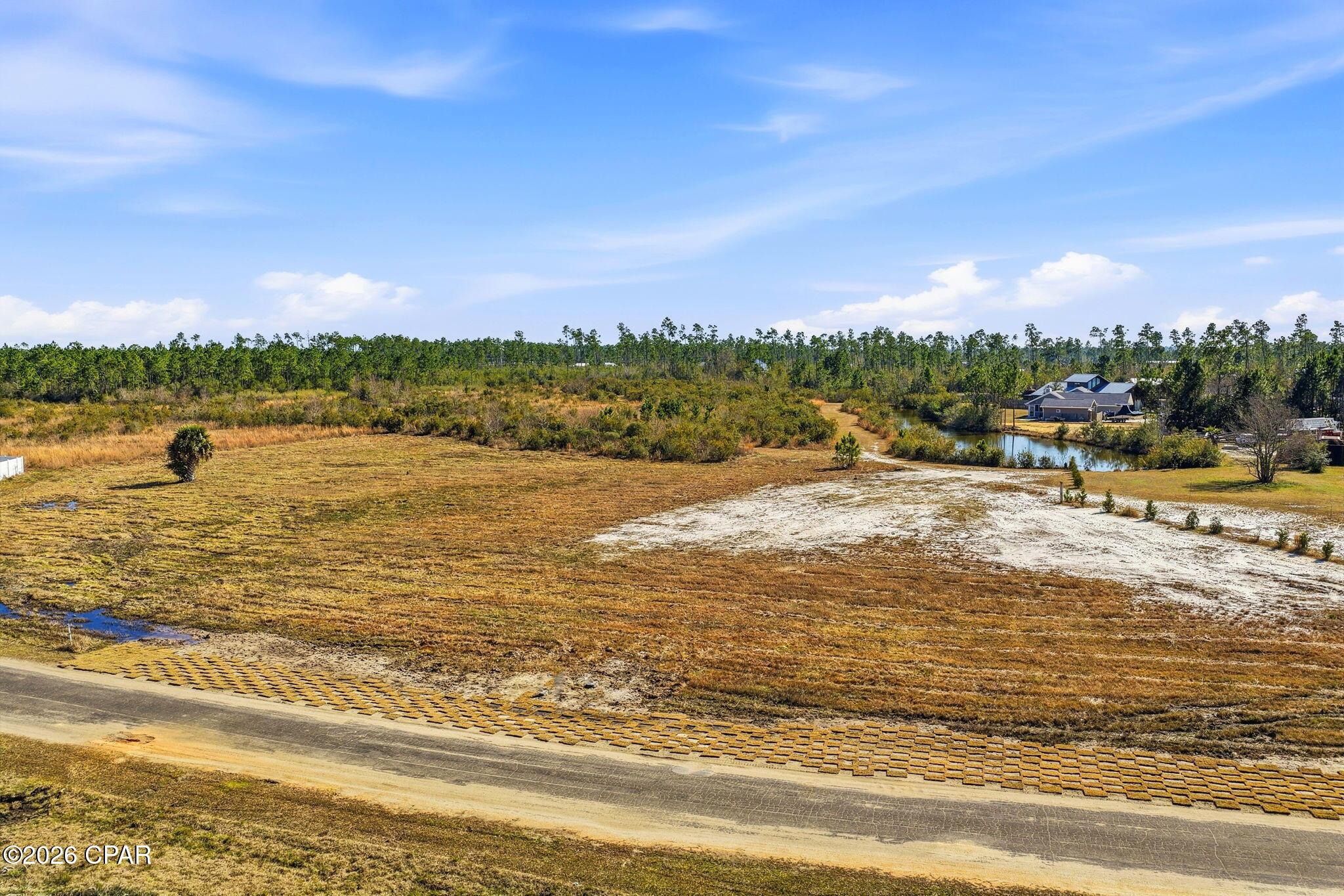 Image 3: 2-web-or-mls-Country Club Dr -02