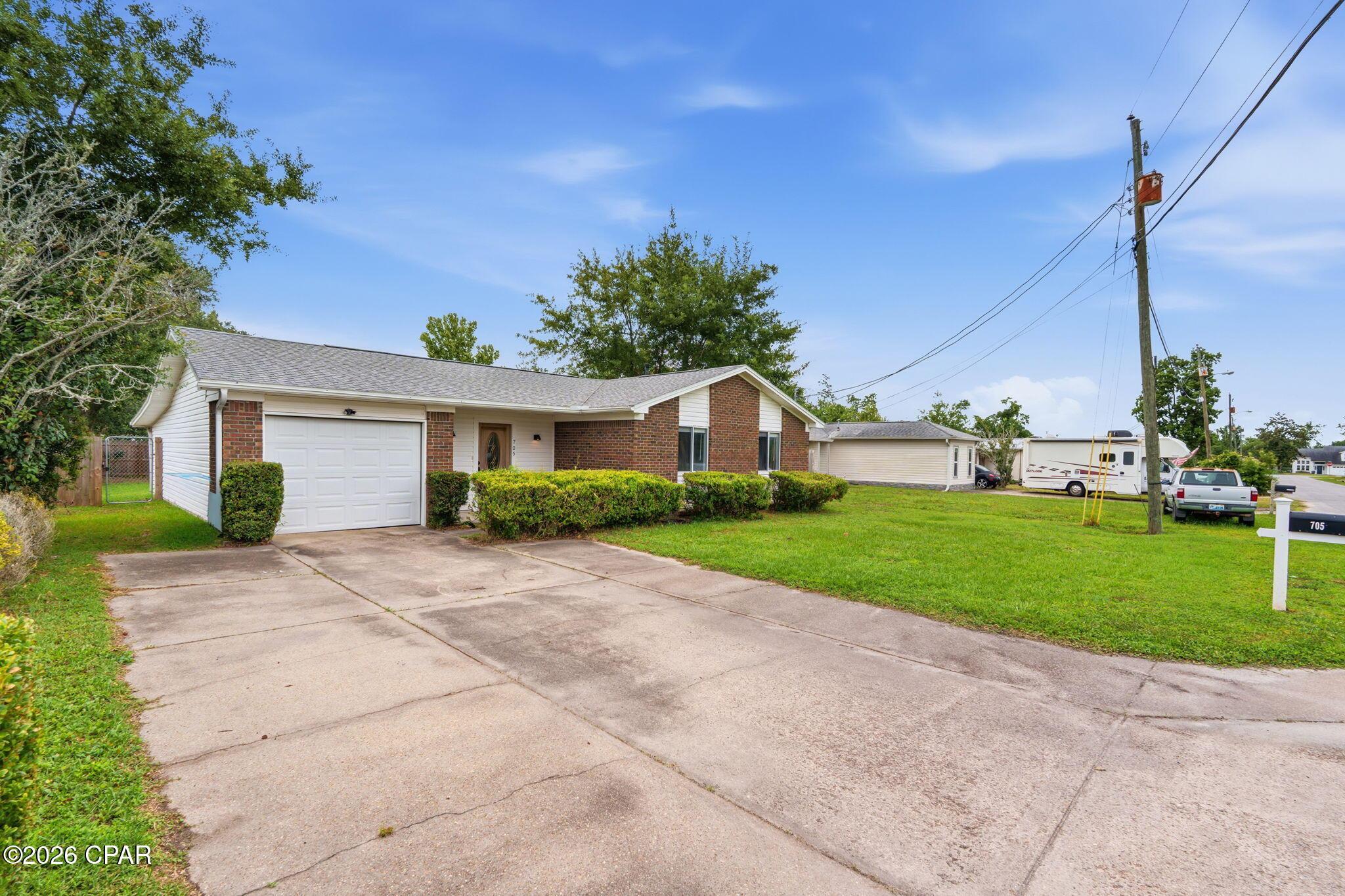 Image 4: 2-web-or-mls-705 S Cameila crt-2