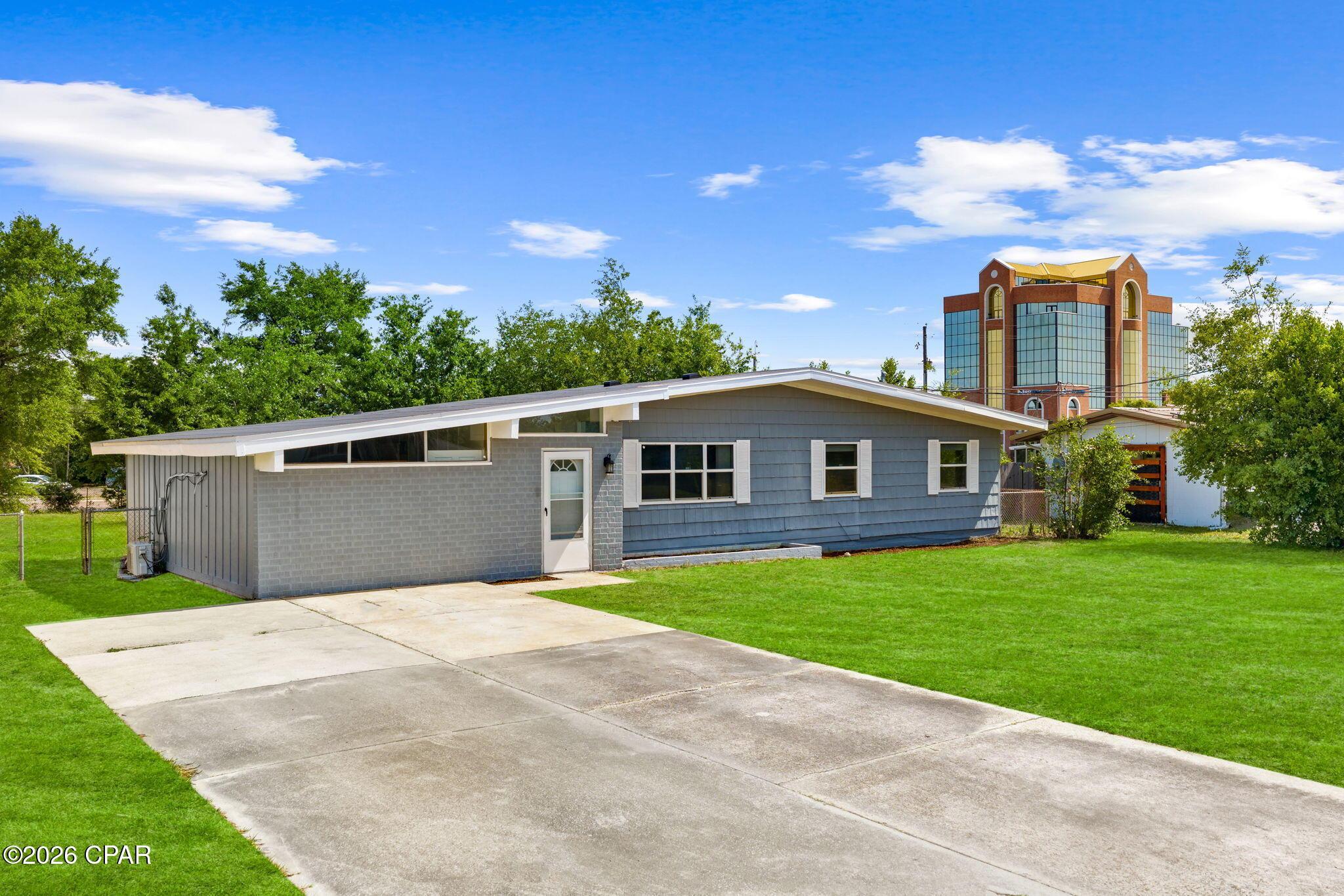 Image 1: 3-web-or-mls-PANHANDLE - 1202 EMORY DR -