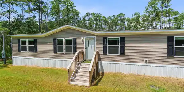Image 3: 3-web-or-mls-freeport-3