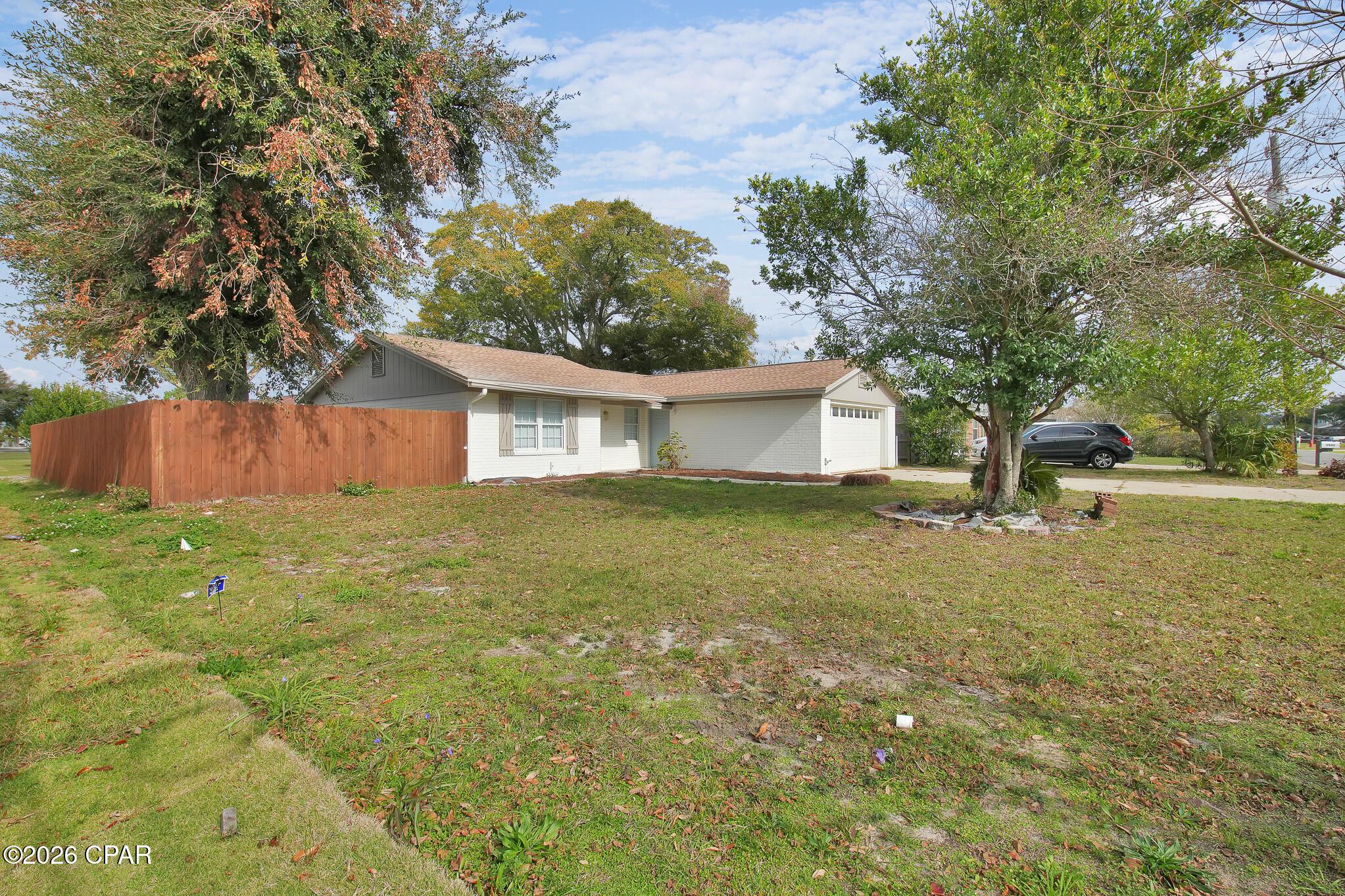 Image 2: MLS Outside 21st Plaza-7