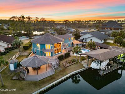 1004 Sunset Lane