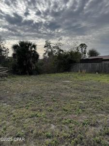 2137 Briawood Circle