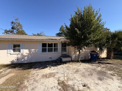 1204 Lisenby Avenue