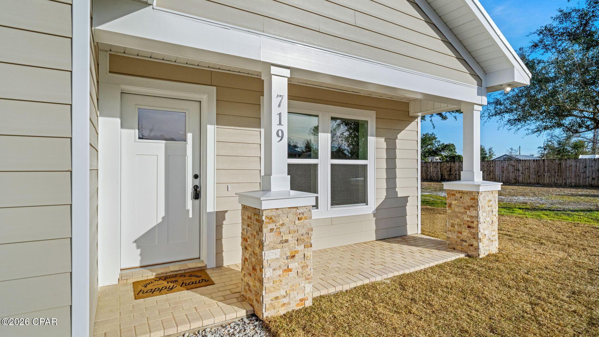 Image 3: 28-web-or-mls-DSC05942 copy