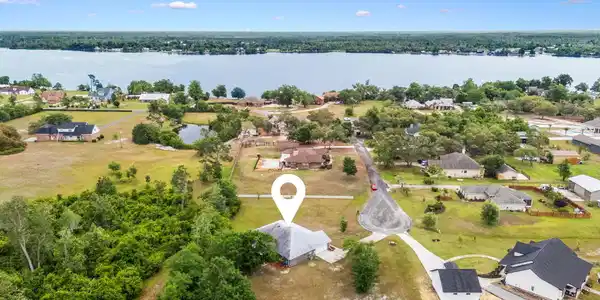 Image 2: 49-web-or-mls-DJI_20260501101230_0328_D