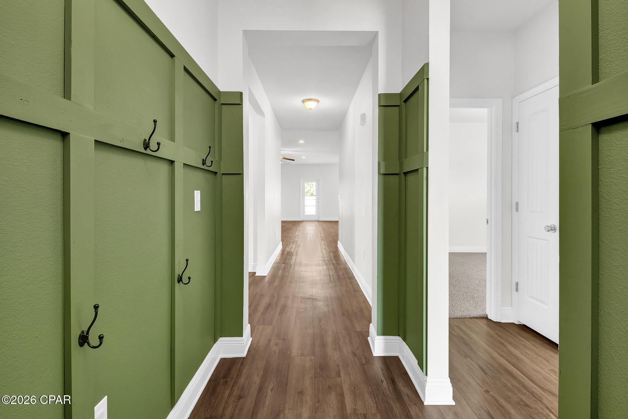 Image 4: MLS 479 Eagle Lake Way Interior and Exte