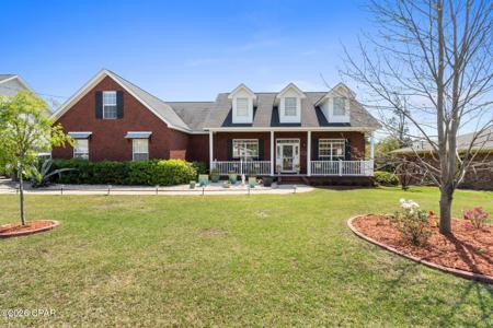 1015 W 10th Court