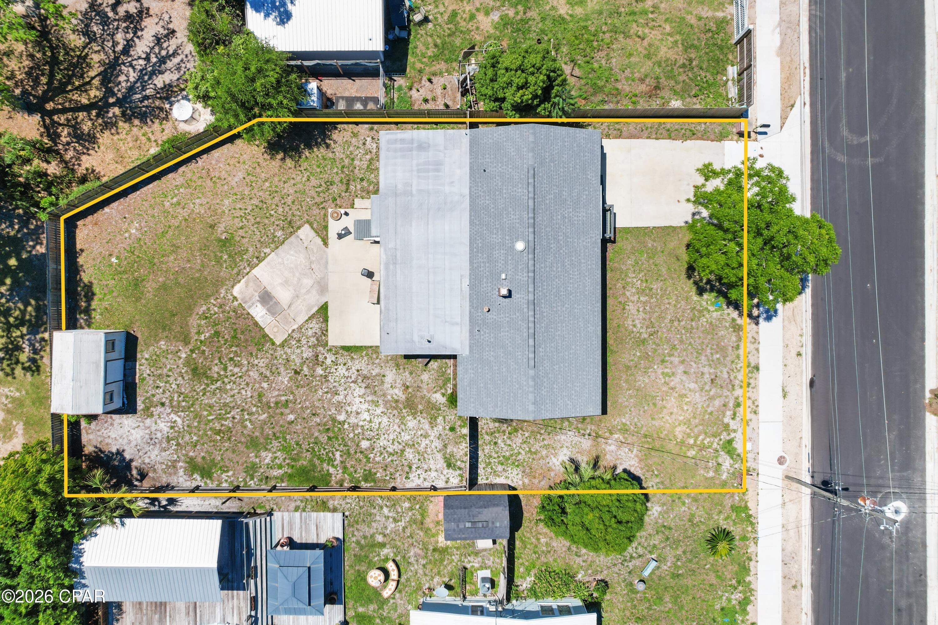 Image 4: 1402 Arthur Ave