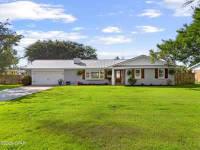 7033 Yellow Bluff Road