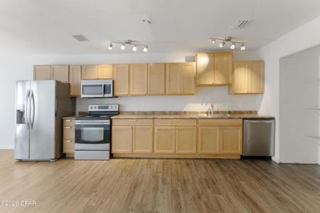 4455 W 19th Street