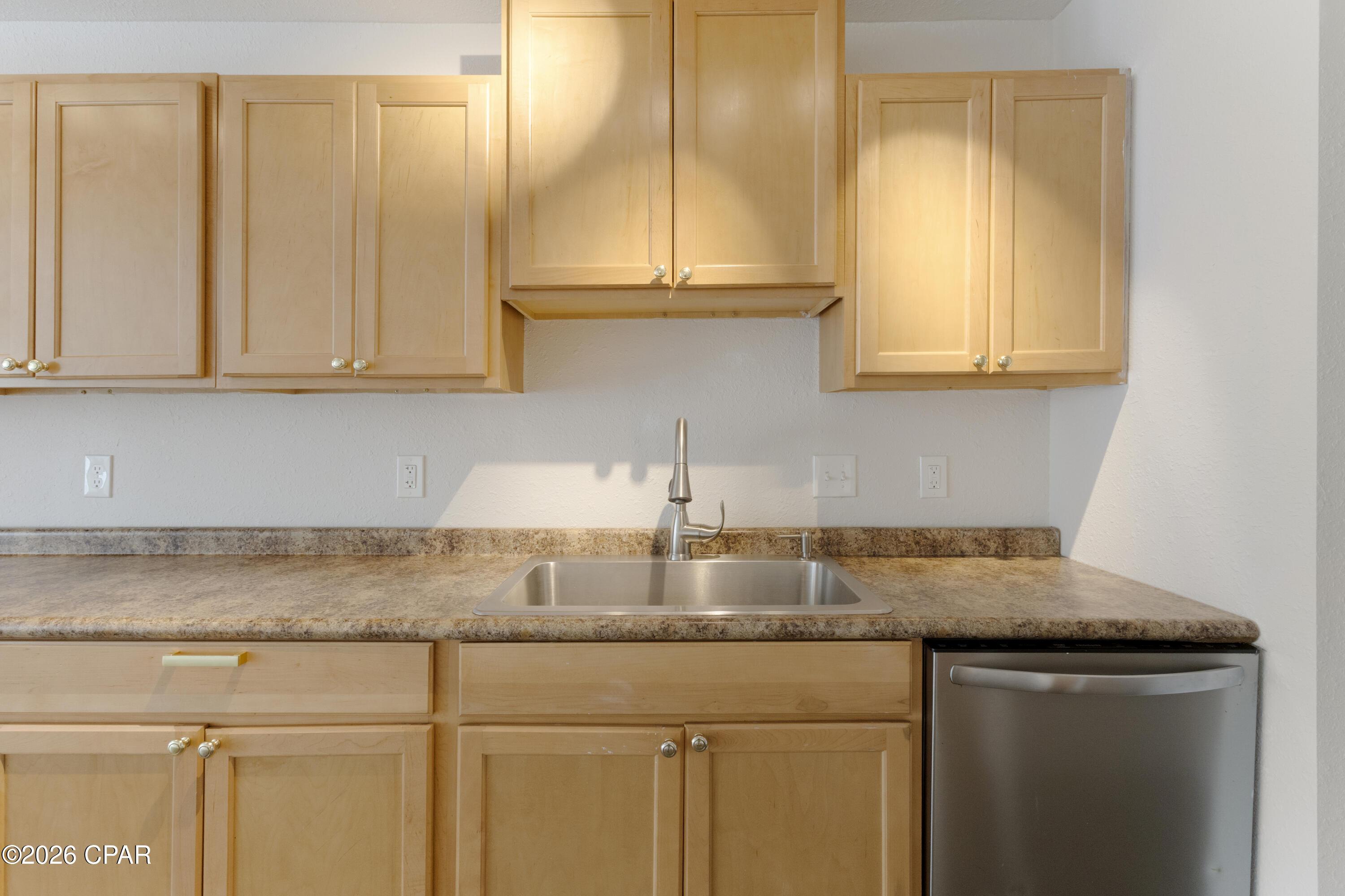Image 2: 4455 W 19th St #16 PC (6)