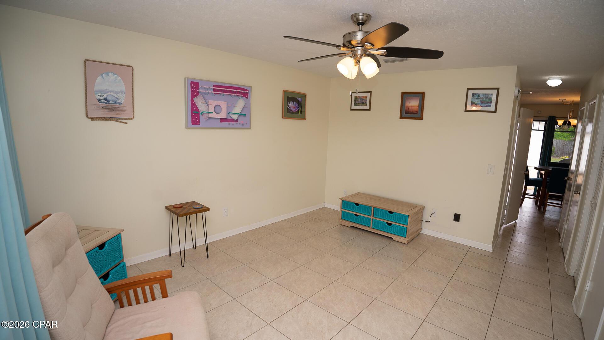 Image 3: DSC03890