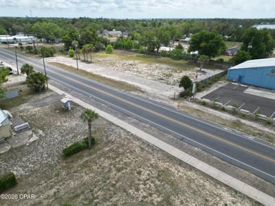 4806 E Hwy 98 Bus