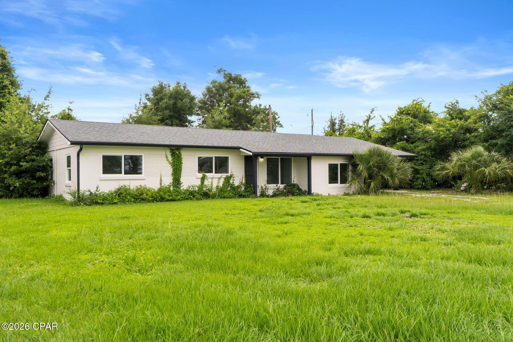 Image 2: 2-web-or-mls-FDP01059