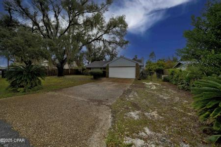 3708 Shoreline Circle