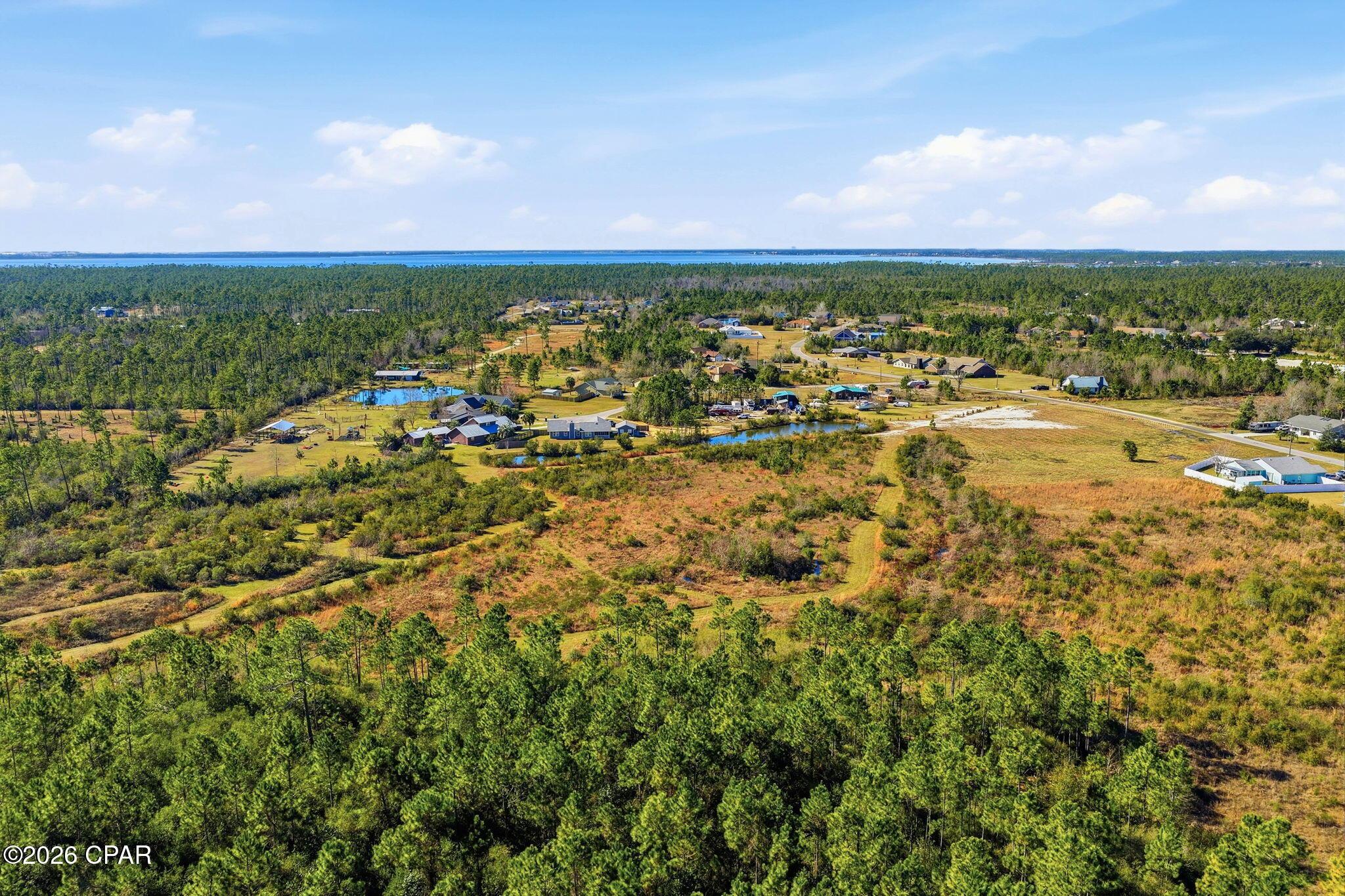 Image 4: 4-web-or-mls-Country Club Dr -04