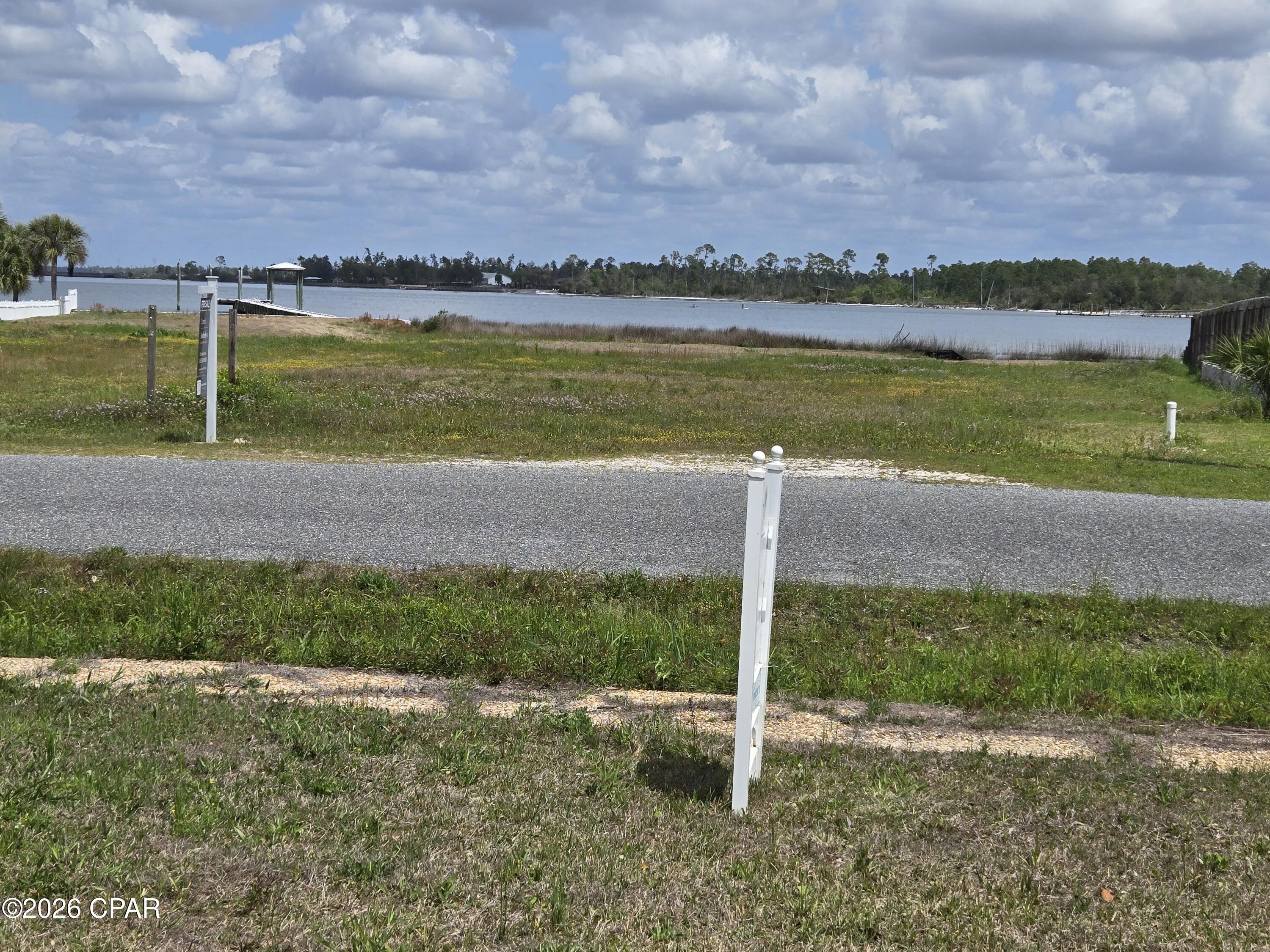 Image 4: 744 N Bay Dr. Lynn Haven, FL