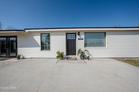 7425 Resota Lane