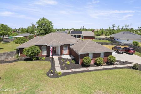 924 N College Boulevard