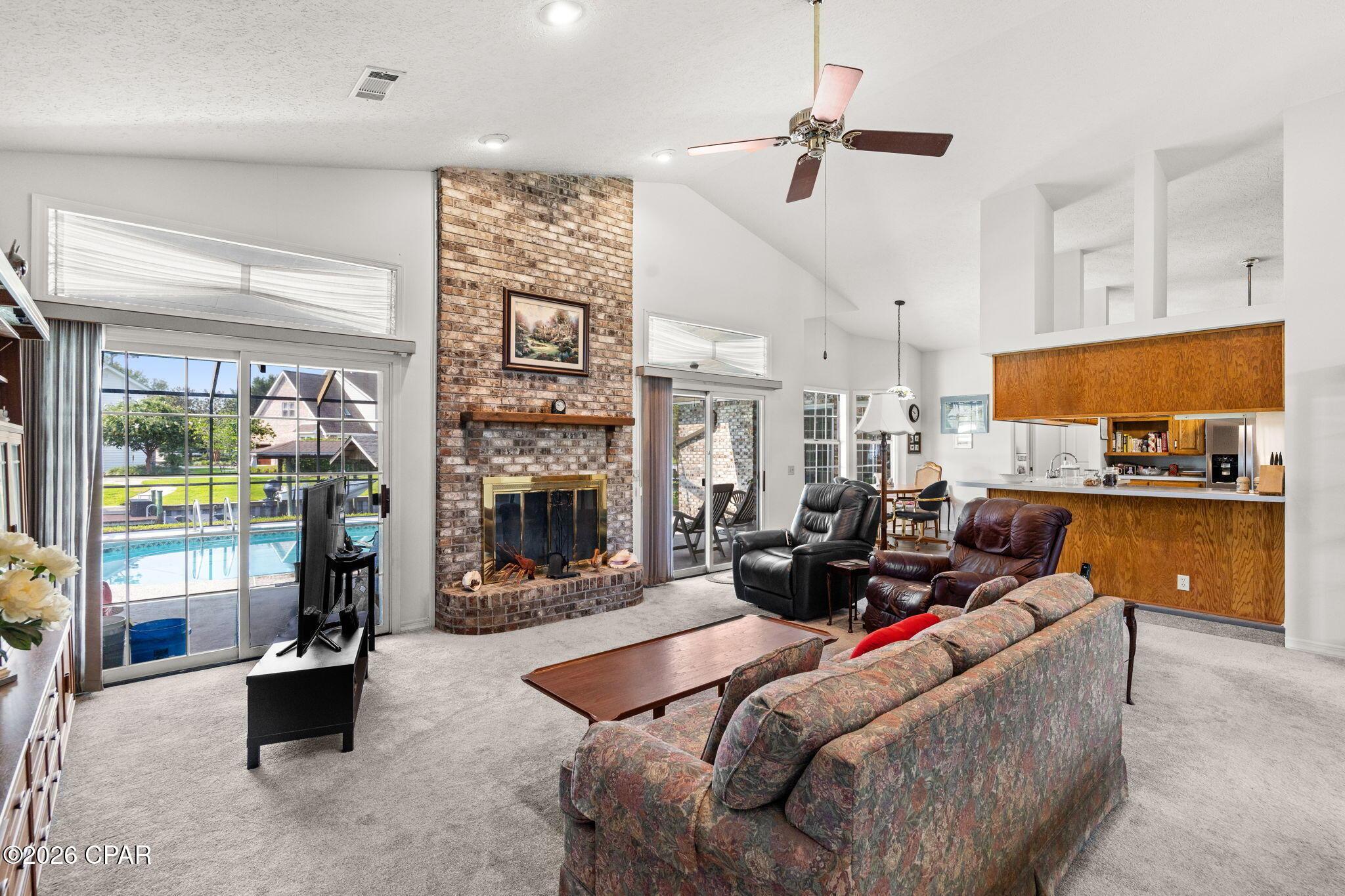 Image 2: 11-web-or-mls-PANHANDLE - 116 QUEENS CIR