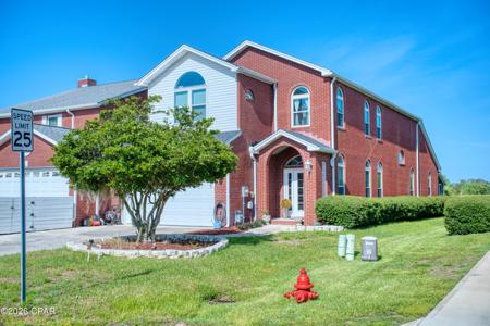 2601 Country Club Drive