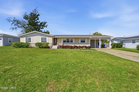 805 Skyland Avenue