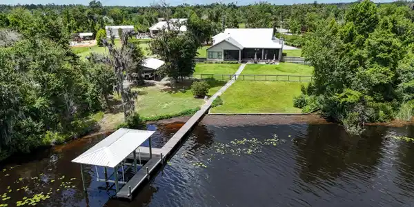 Image 3: DJI_20260602024208_0104_D