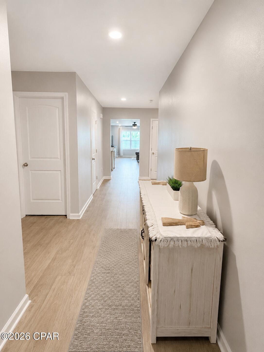 Image 3: Foyer