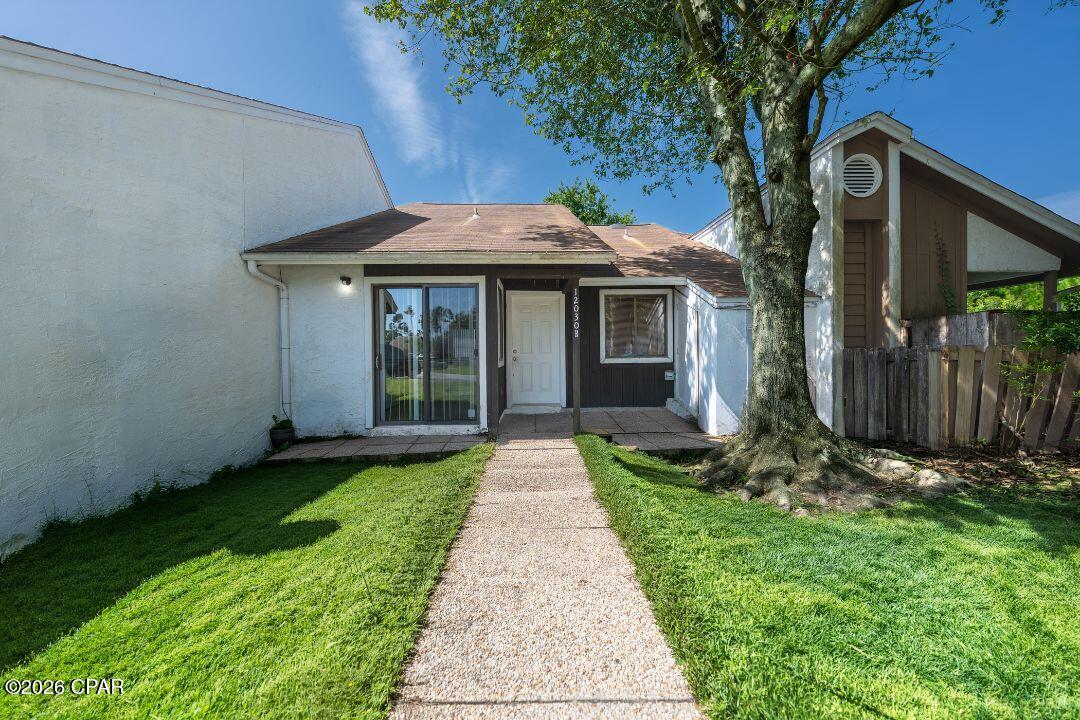 Image 1: raintree dr b 1.1