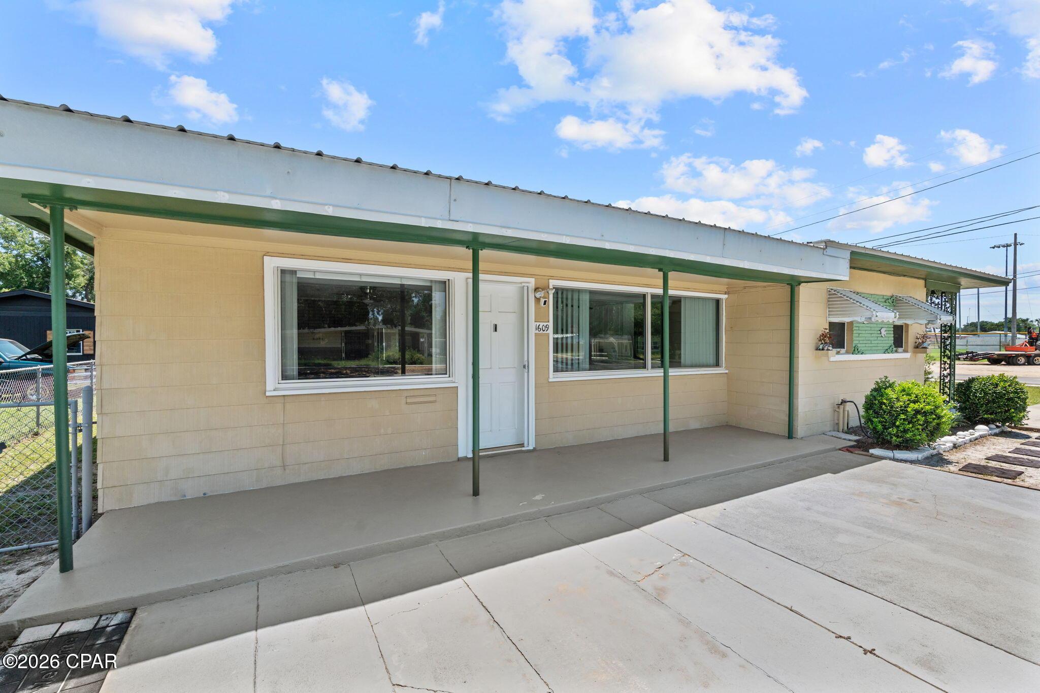 Image 4: 5-web-or-mls-1609 w 13-5