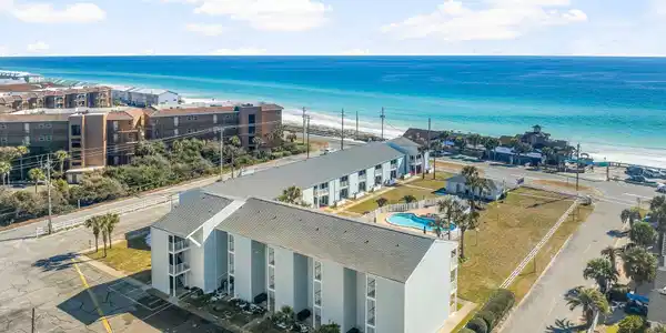 2250 Scenic Gulf Drive