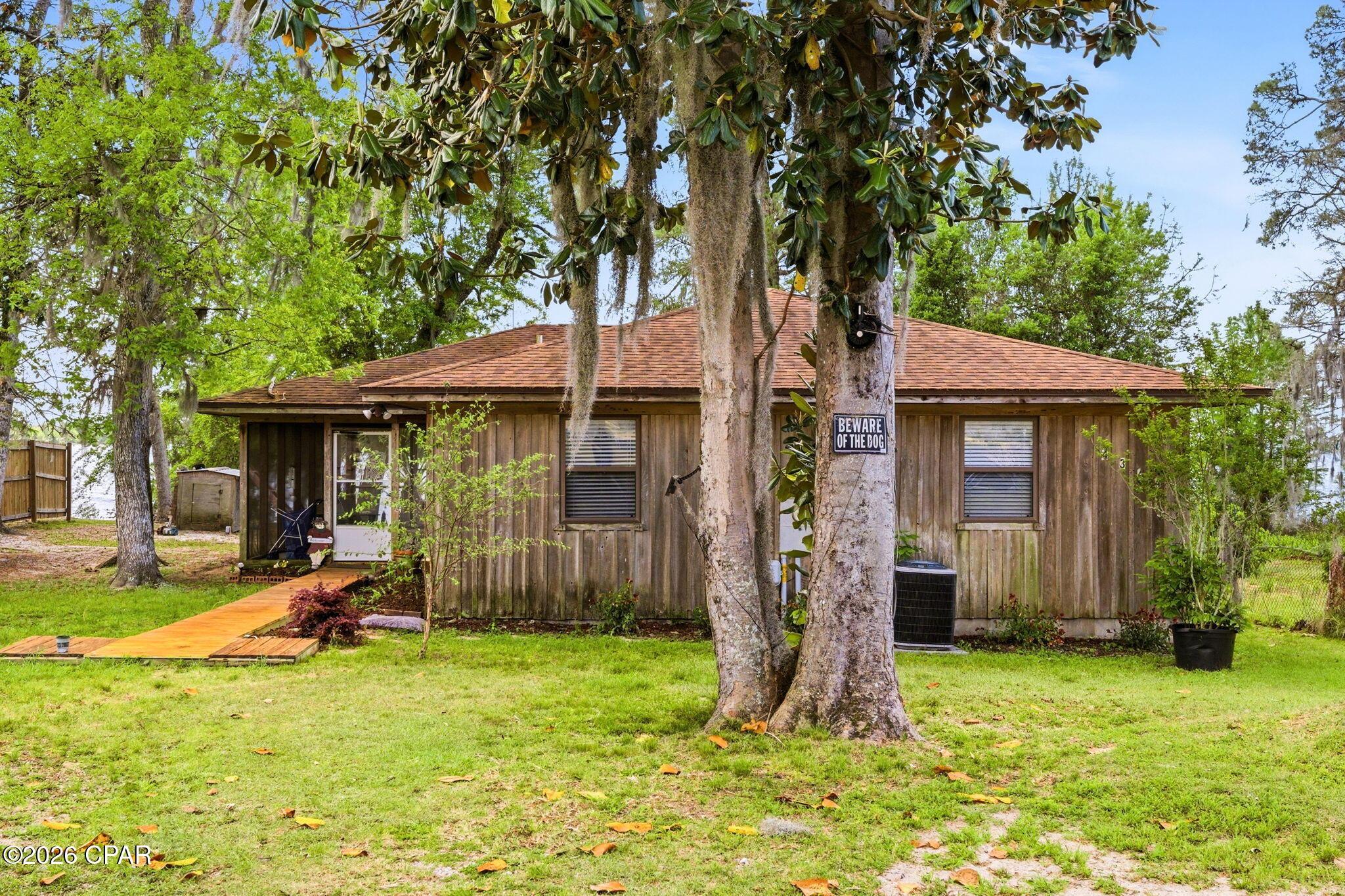 Image 4: 3-web-or-mls-4344_Huckleberry_Ln_015