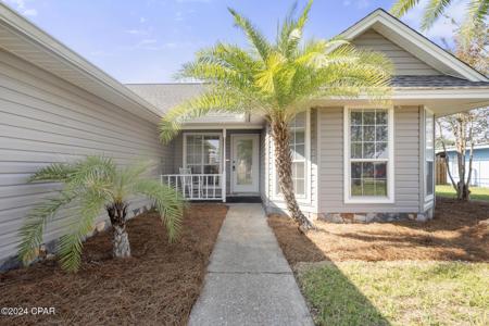 3702 Shoreline Circle