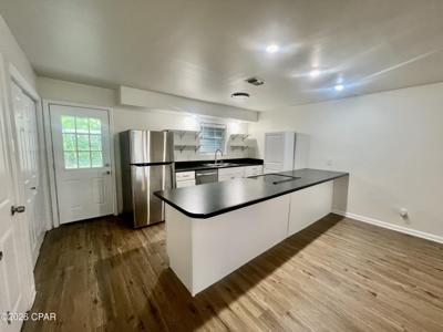 1210 Stephen Drive