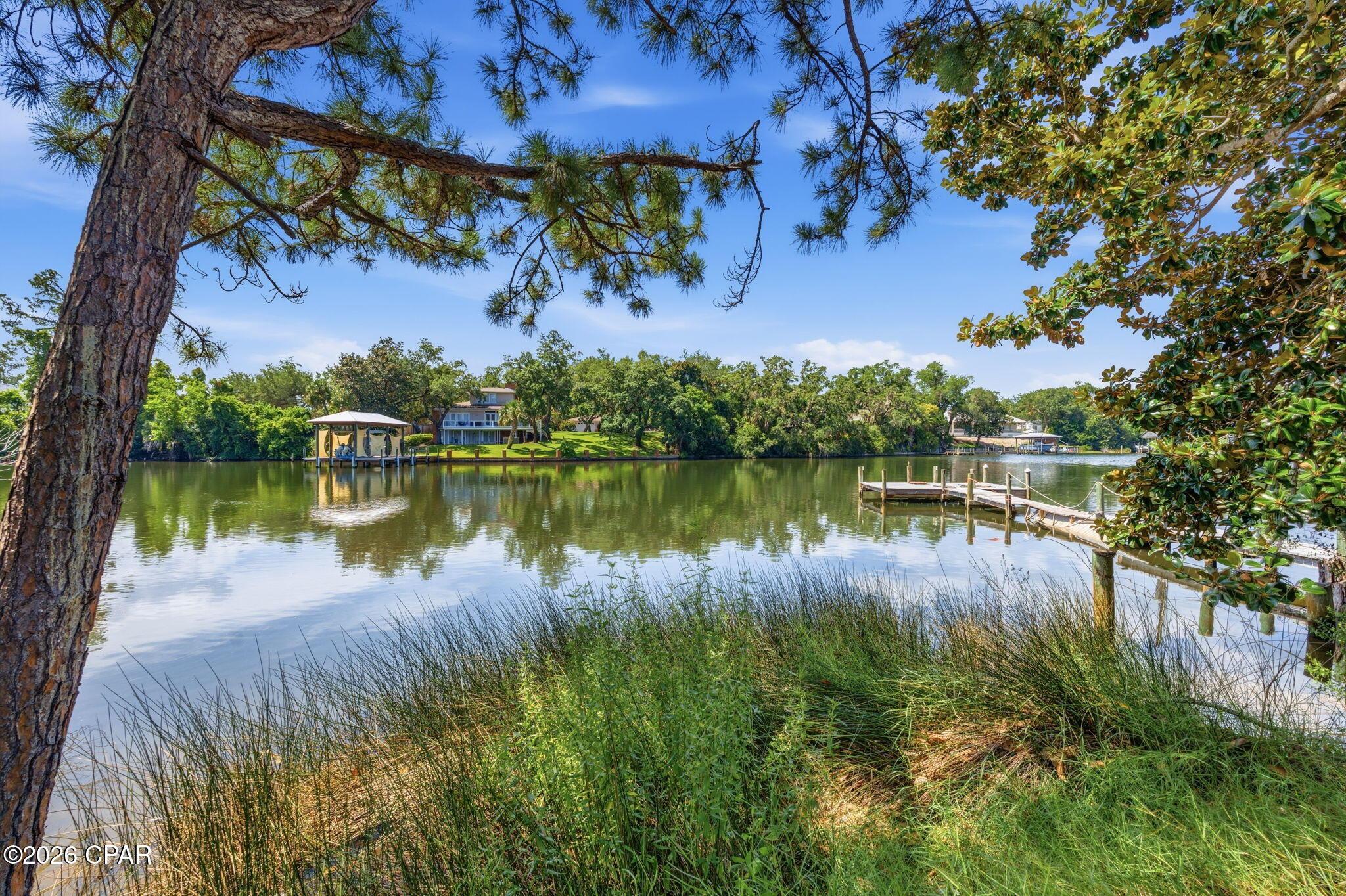 Image 2: Waterfront Parcel