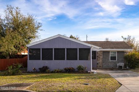 3001 W 21st Court