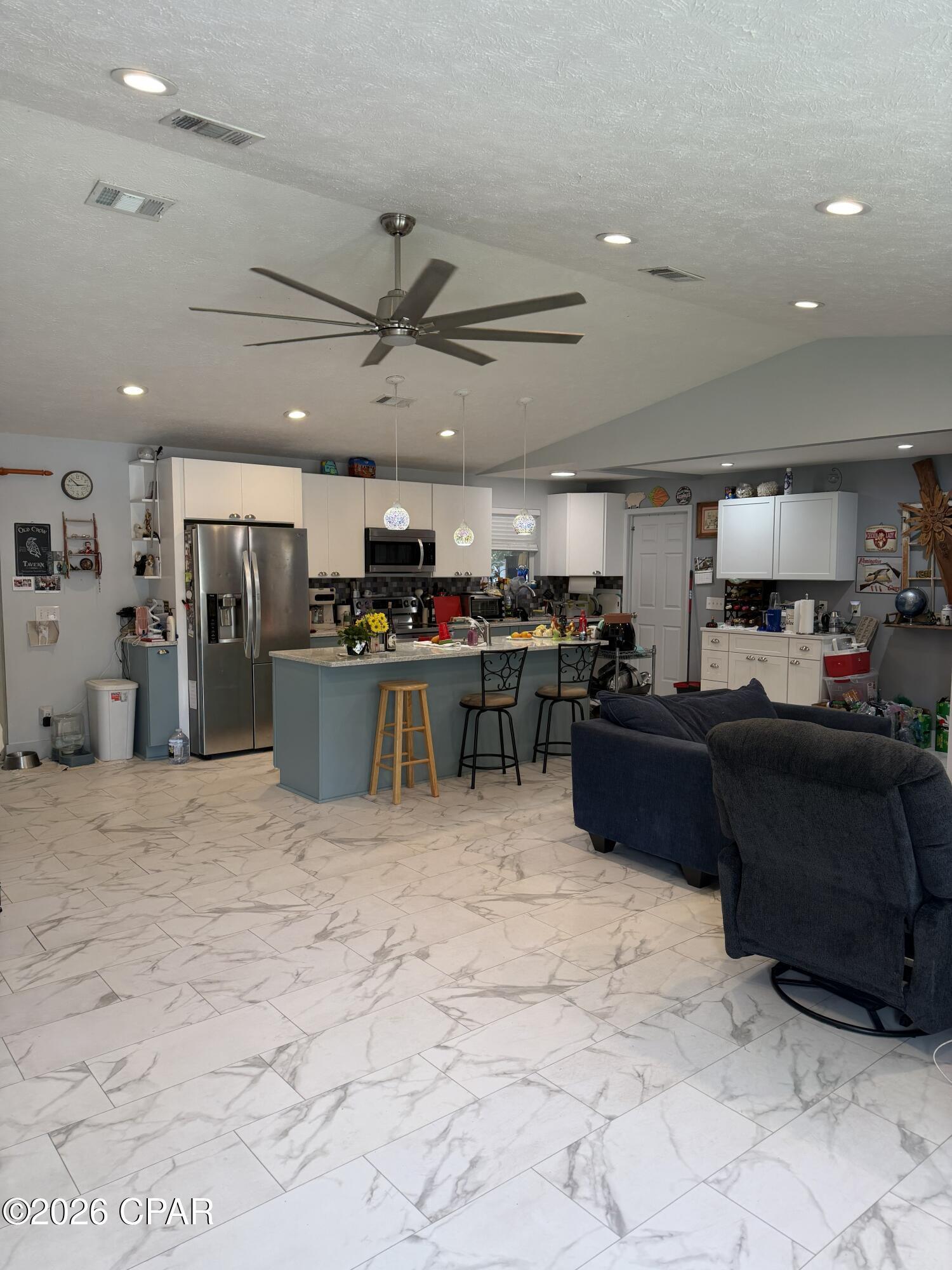 Image 2: IMG_58701