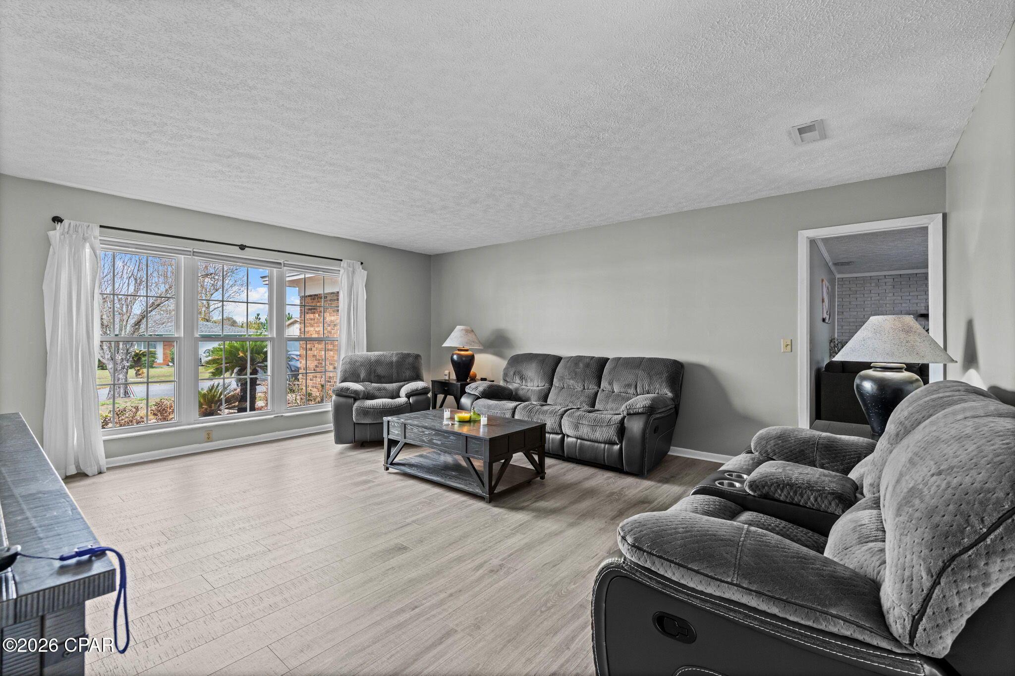 Image 4: 8-web-or-mls-sudduth-08