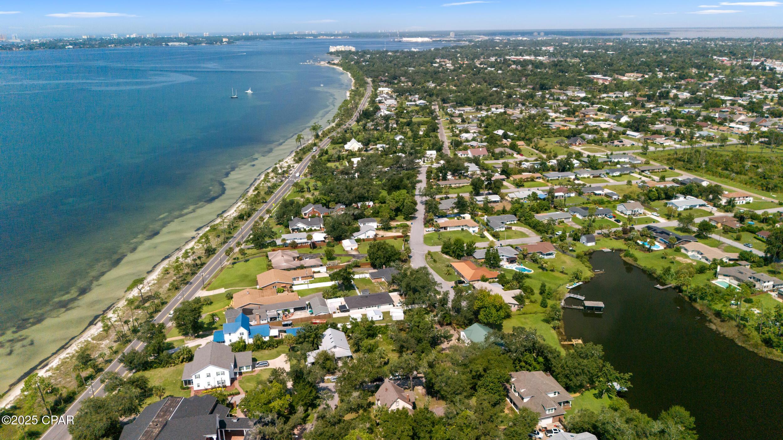 Image 4: views