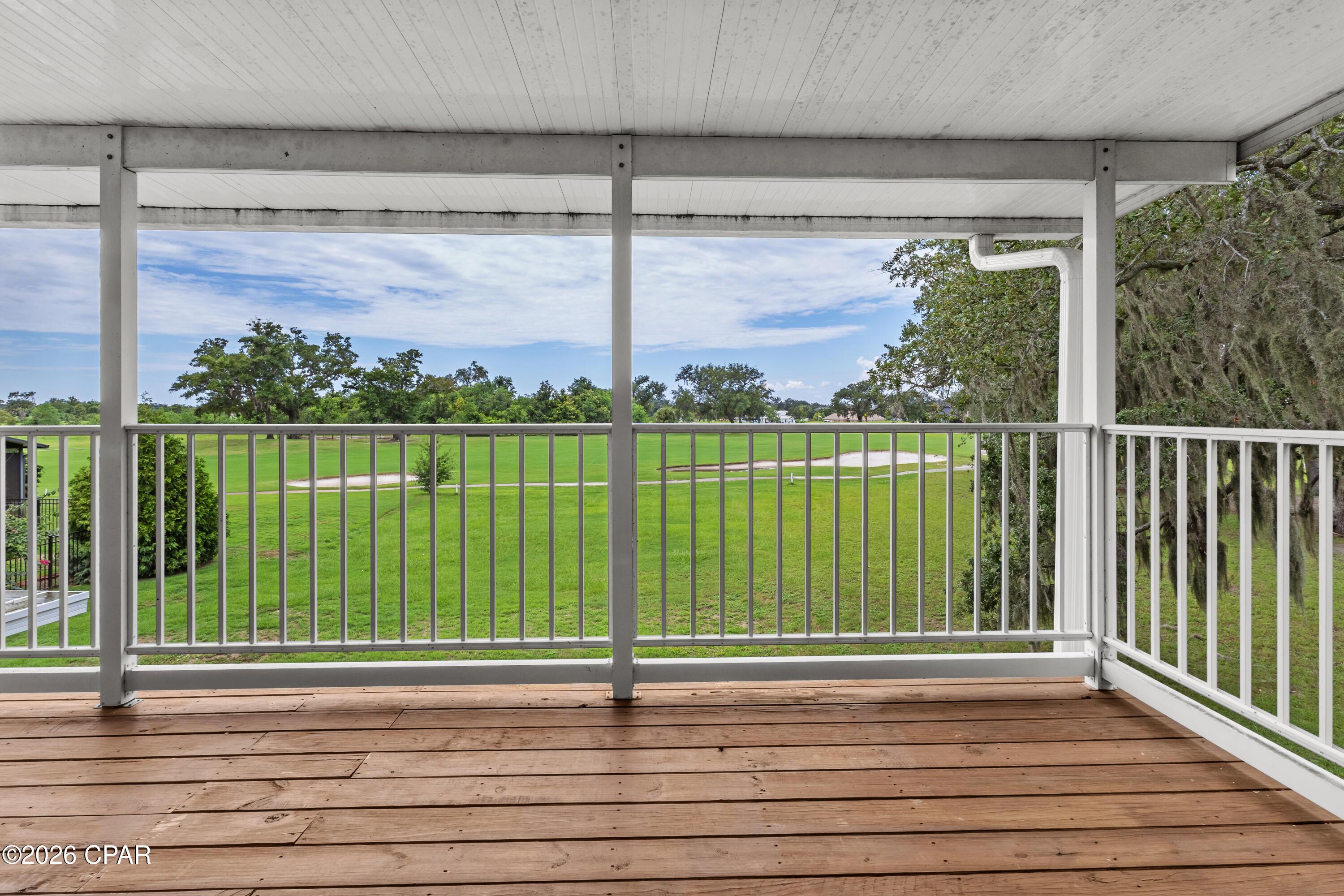 Image 3: 2511 Country Club Drive (23)