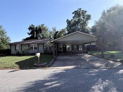 1806 Tyndall Drive
