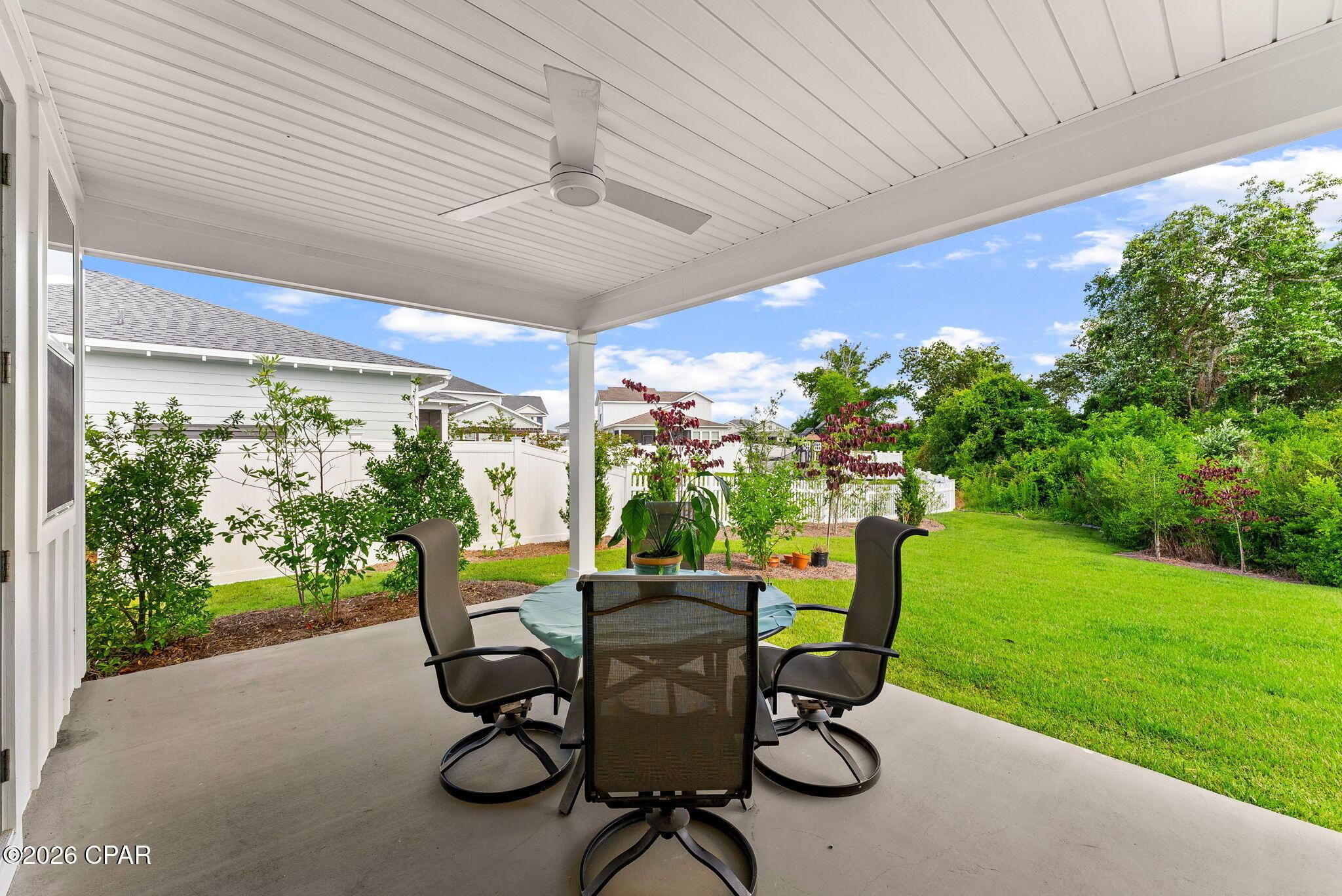 Image 4: Patio