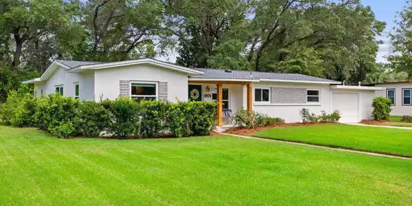 901 Fairy Avenue
