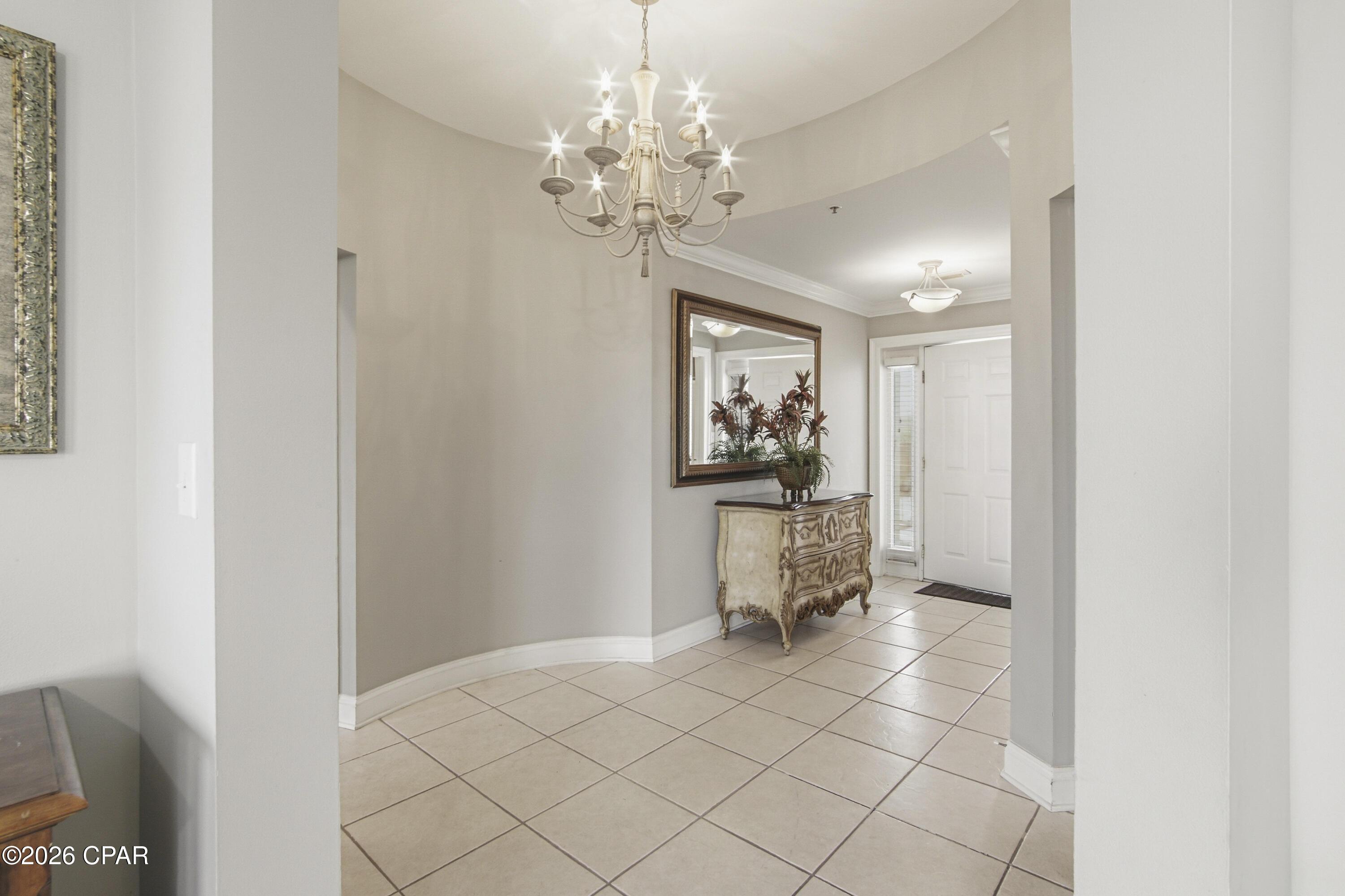 Image 3: Foyer