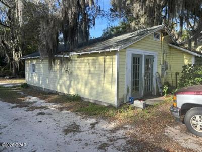 5026 E Highway 98
