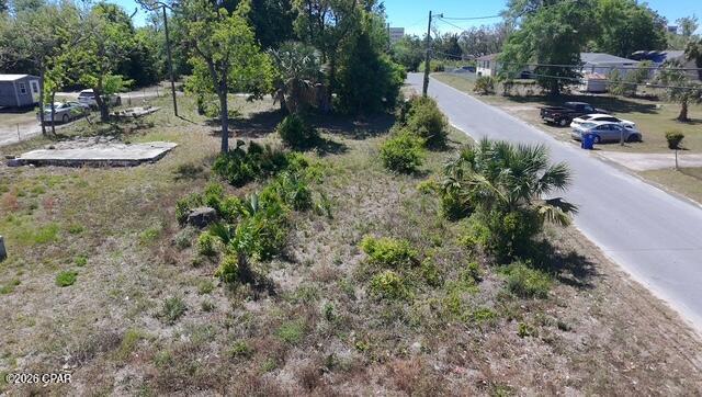 Image 4: 900 E 8th ct
