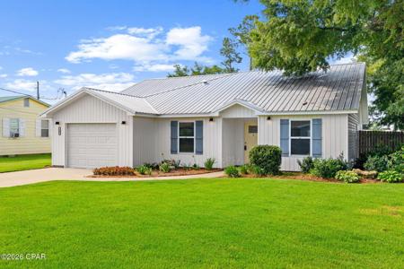 1003 W 12th Court