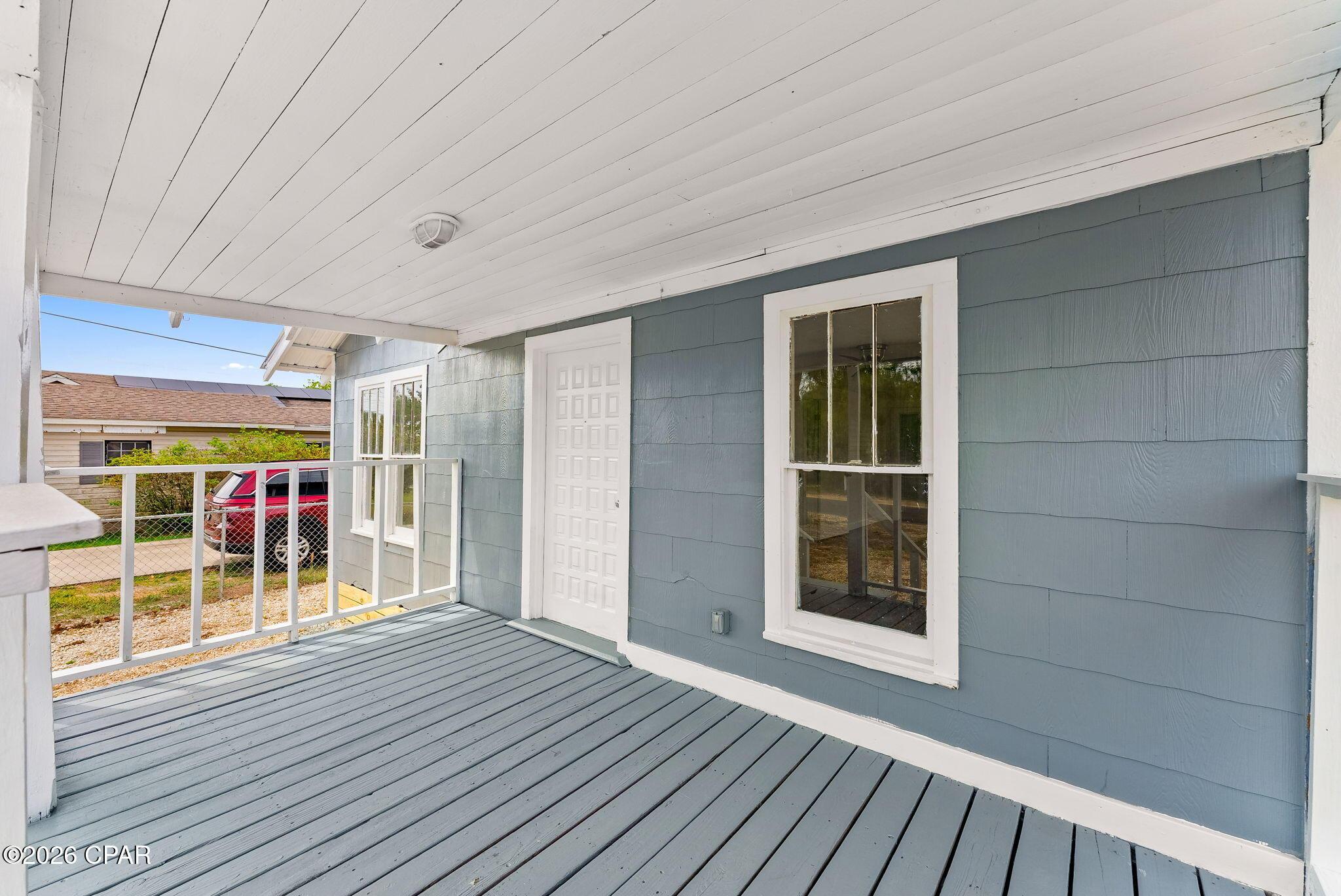 Image 4: 4-web-or-mls-PANHANDLE - 235 CENTRAL AVE